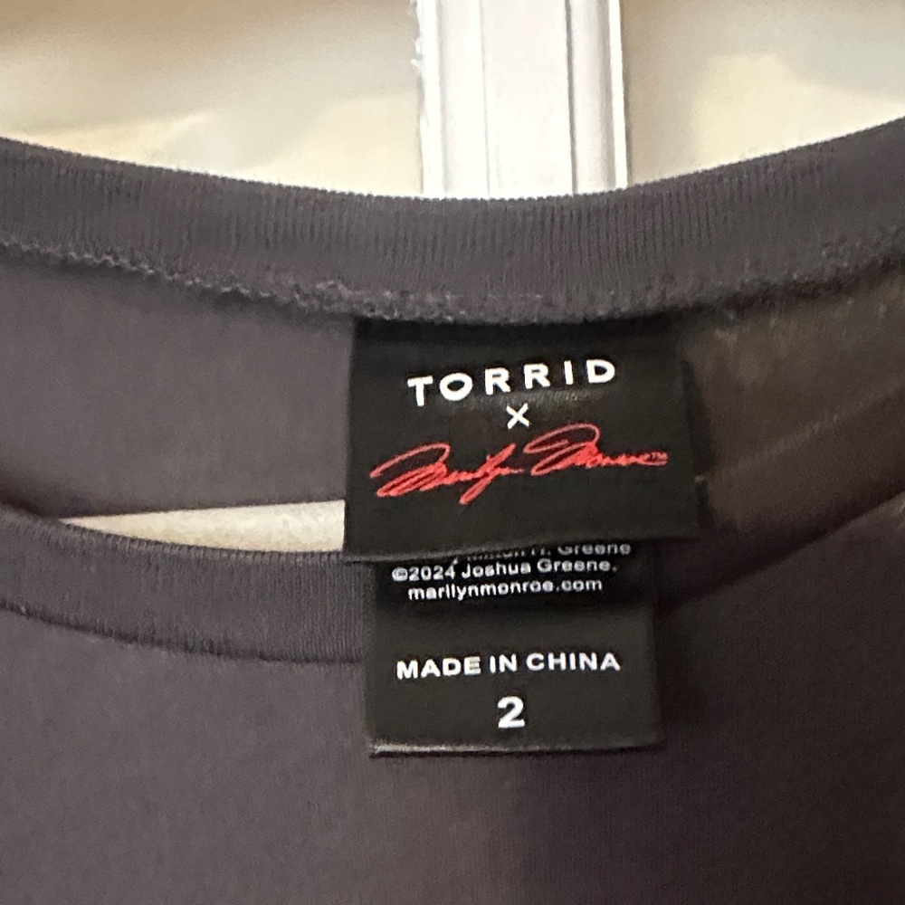 torrid Black Long Sleeve Marilyn Monroe Graphic Tee with Red Accent - Picture 2 of 3